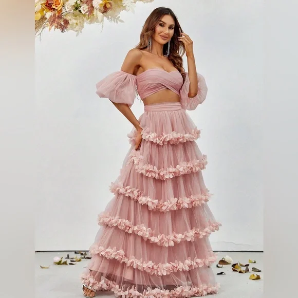 PUFF TULLE TOP LAYERED DRESS Ameri PUFF TULLE TOP LAYERED DRESS